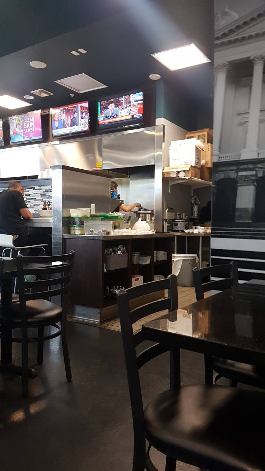 Coriander | Vietnamese Restaurant | restaurant | 1899 Alhambra Blvd, Sacramento, CA 95816, USA | 9164560888 OR +1 916-456-0888