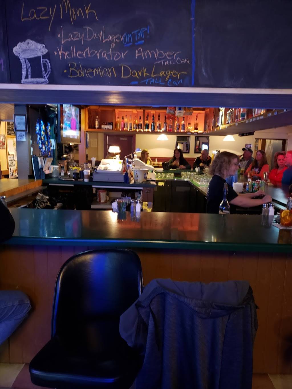 4 Mile Restaurant & Bar | restaurant | S5786 WI-37, Eau Claire, WI 54701, USA | 7158369003 OR +1 715-836-9003