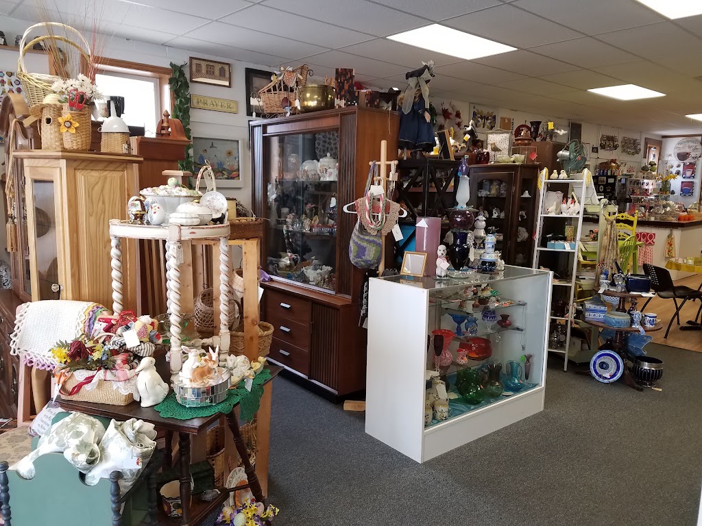 Sissys Treats & Treasures | cafe | 205 N Main St, Seymour, WI 54165, USA | 9208330477 OR +1 920-833-0477