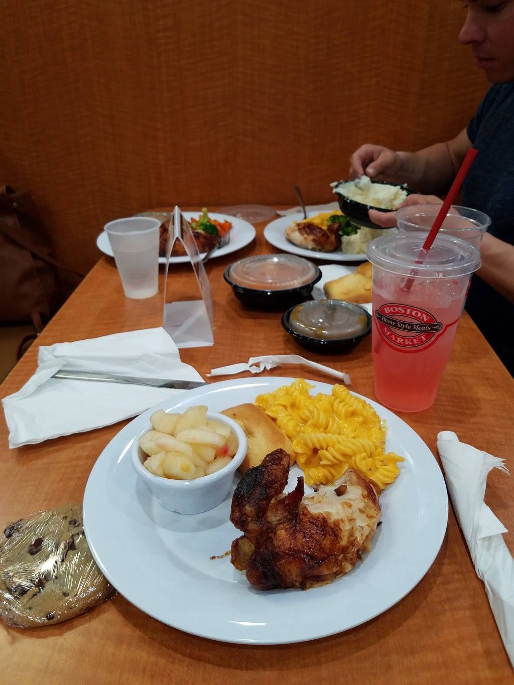 Boston Market | restaurant | 3102 W Commercial Blvd, Tamarac, FL 33309, USA | 9544857428 OR +1 954-485-7428