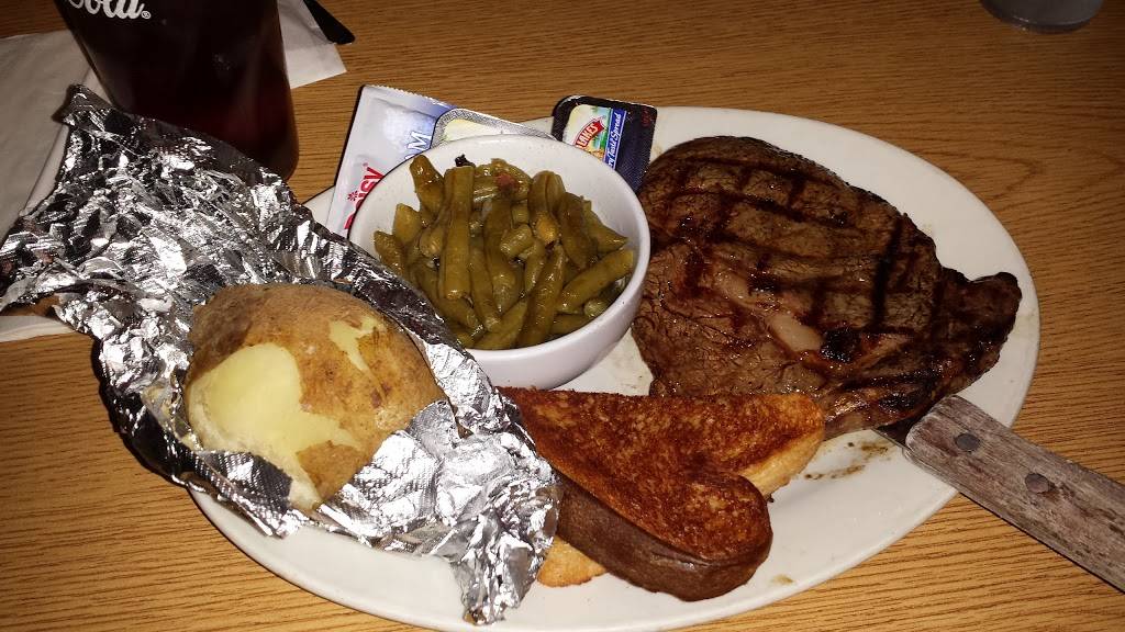 Giovannis Restaurant | restaurant | 451 US-33, Weston, WV 26452, USA | 3042694563 OR +1 304-269-4563