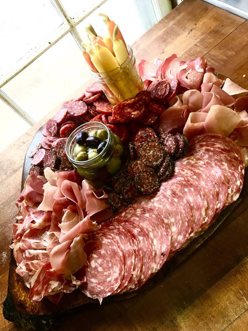 Provisions Restaurant & Bar | restaurant | Golf Club, 114 Mill Hill Rd, Woodstock, NY 12498, USA | 8455463354 OR +1 845-546-3354