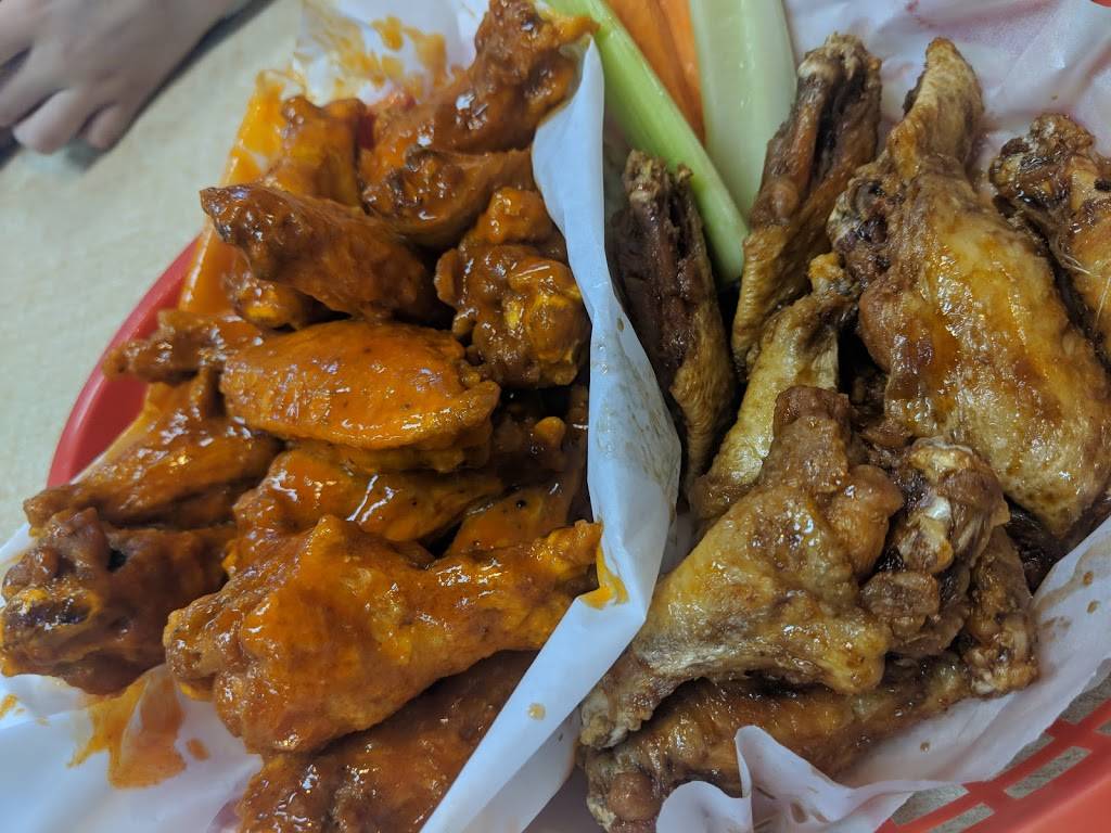 Wing Factory | meal takeaway | 6330 E Golf Links Rd # 132, Tucson, AZ 85730, USA | 5207459464 OR +1 520-745-9464