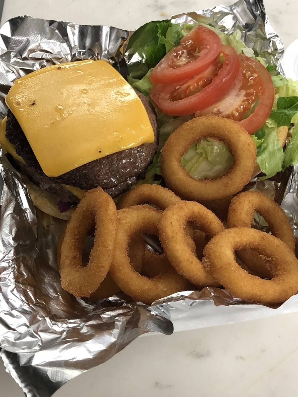 Masis Pizza & Catering | restaurant | 222 N Western Ave, Carpentersville, IL 60110, USA | 8474263700 OR +1 847-426-3700