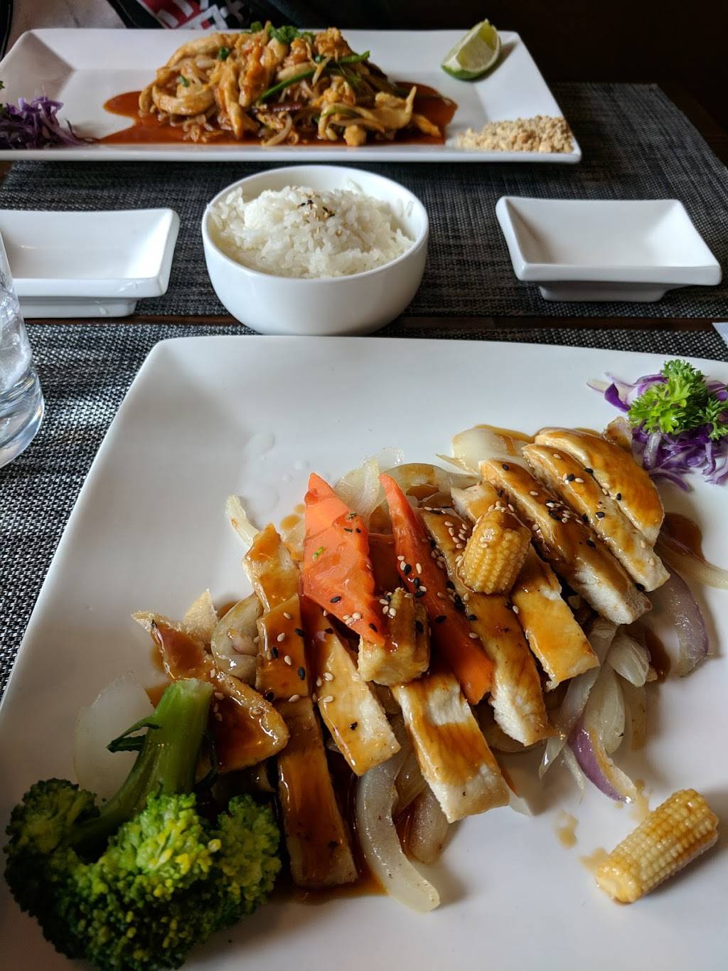 Green Ginger | restaurant | 1675 Smith Valley Rd E1, Greenwood, IN 46142, USA | 3177438288 OR +1 317-743-8288