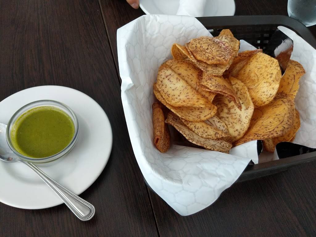 El Buren Caribbean Cuisine | restaurant | 331 Waukegan Ave, Highwood, IL 60040, USA | 8477803310 OR +1 847-780-3310