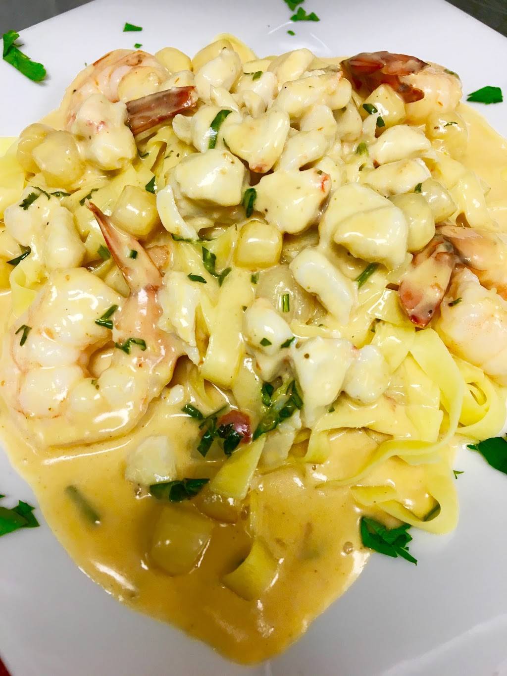 Mediterraneo | restaurant | 132 W Main St, Westminster, MD 21157, USA | 4108574646 OR +1 410-857-4646