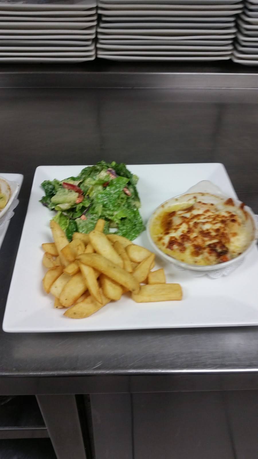 Restaurant Casa Grecque | restaurant | 259 Boulevard Curé-Labelle, Sainte-Thérèse, QC J7E 2X6, Canada | 4509512596 OR +1 450-951-2596