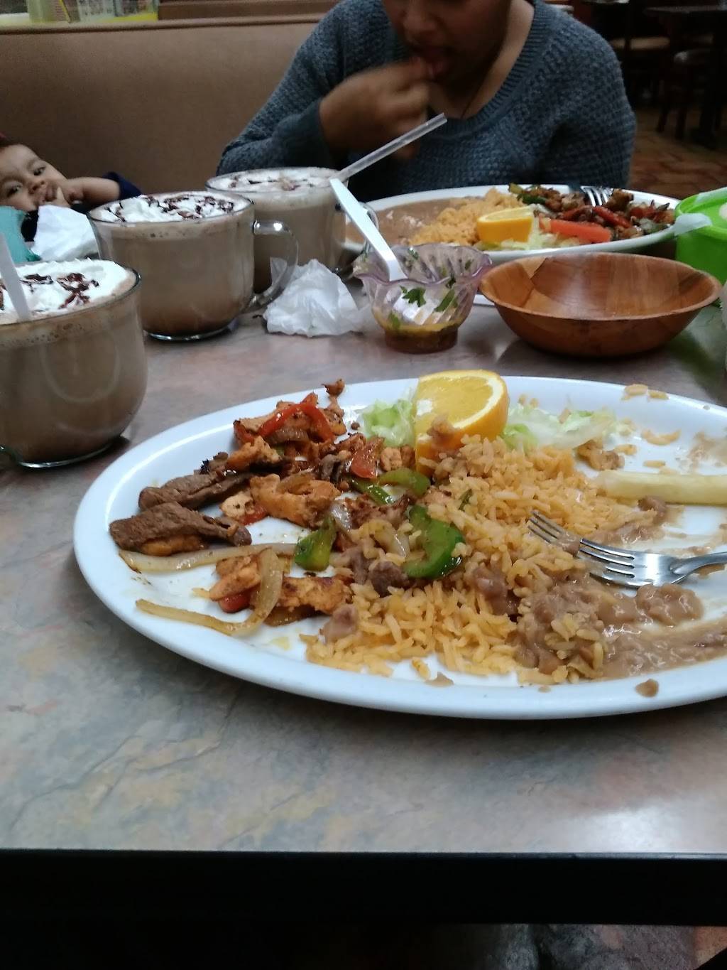 DAngelos Mexican Restaurant | restaurant | 353 Main St, Watsonville, CA 95076, USA | 8317281611 OR +1 831-728-1611