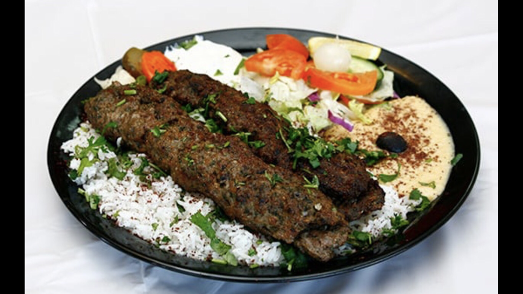 Al Mawj Food Cart | meal takeaway | 301-399 SW 5th Ave, Portland, OR 97204, USA | 5037505263 OR +1 503-750-5263