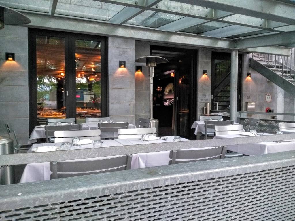 Le Filet | restaurant | 219 Avenue du Mont-Royal O, Montréal, QC H2T 2T2, Canada | 5143606060 OR +1 514-360-6060