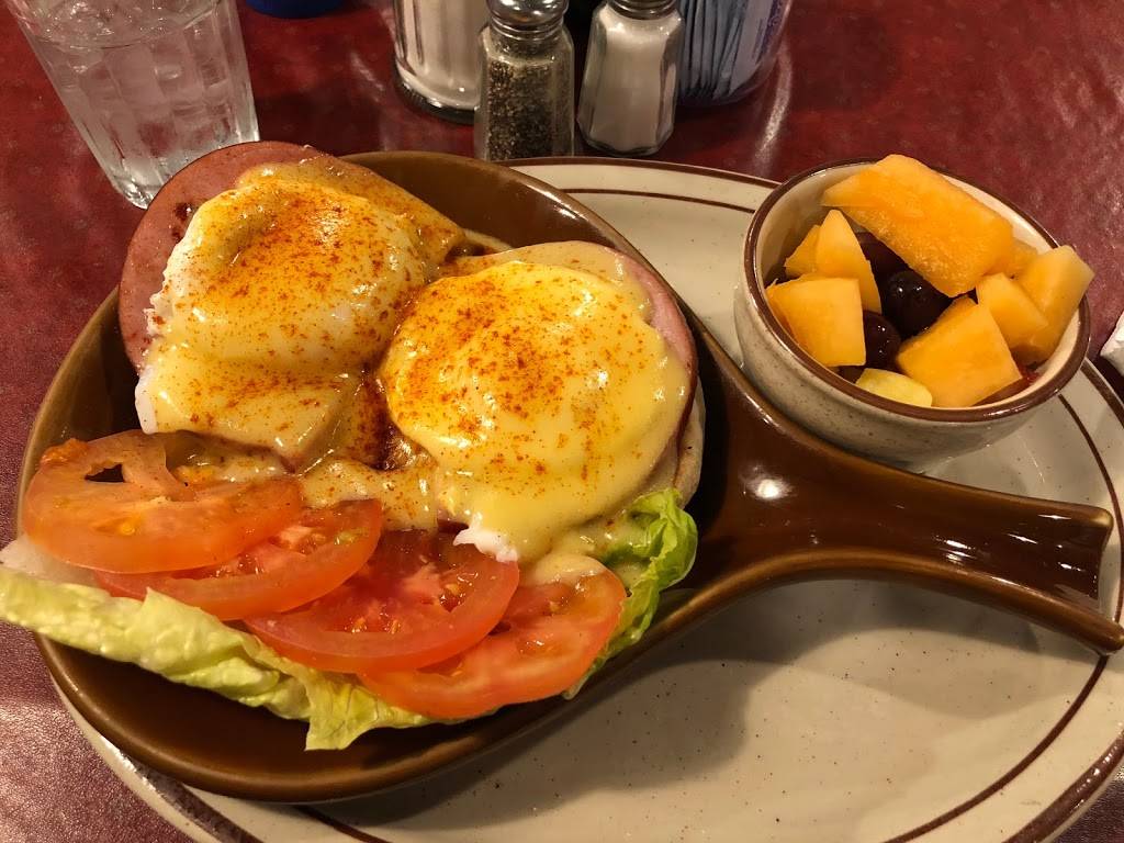 Le Peep Downtown Indy | restaurant | 301 N Illinois St, Indianapolis, IN 46204, USA | 3172373447 OR +1 317-237-3447