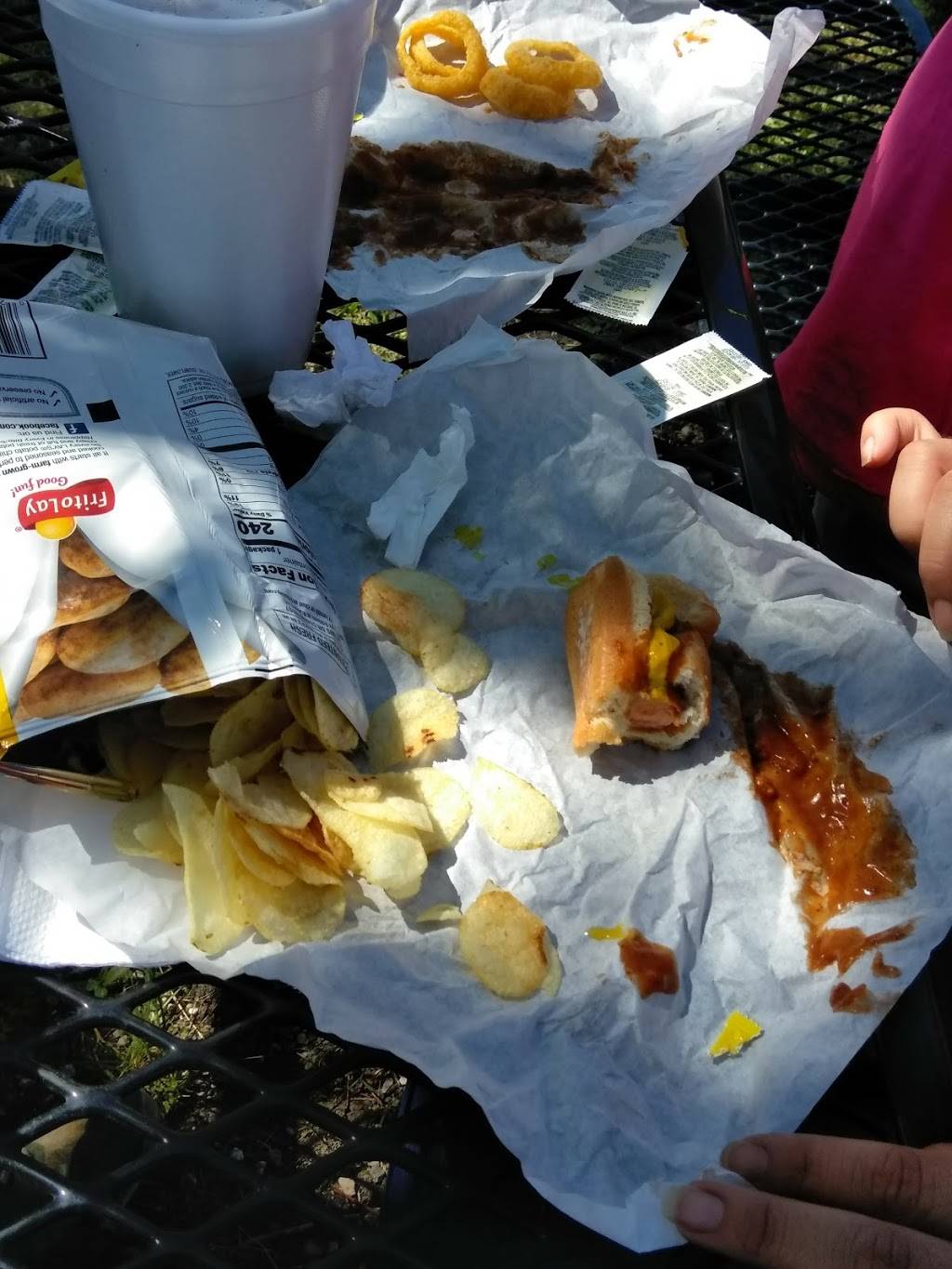 Chili Dog Stand | restaurant | 1140 Invasion St, San Marcos, TX 78666, USA | 5123960900 OR +1 512-396-0900