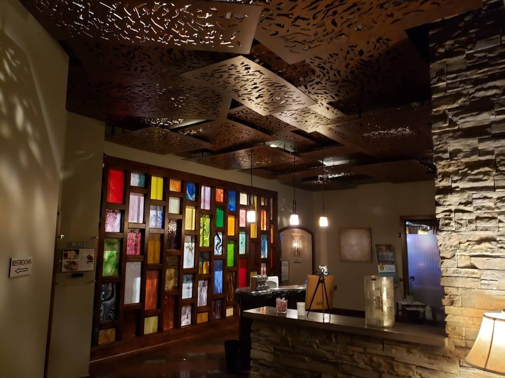 The Cliff Dining Pub | restaurant | 12234 Draper Gate Dr, Draper, UT 84020, USA | 8015232053 OR +1 801-523-2053