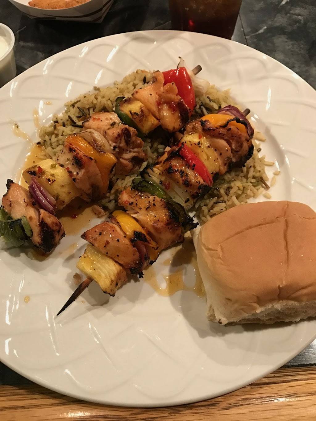 Rochester North-Oakland Elks Lodge | restaurant | 3100 Pond Rd, Leonard, MI 48367, USA | 2485727118 OR +1 248-572-7118