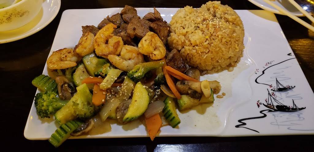 Asian Garden Dacula | restaurant | Publix Plaza, 2463 Hamilton Mill Pkwy #210, Dacula, GA 30019, USA | 6788892281 OR +1 678-889-2281