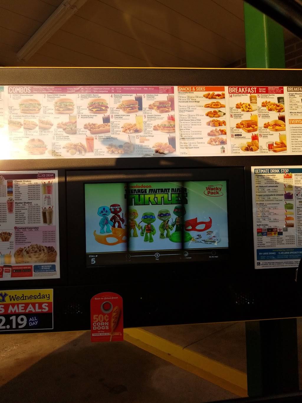 Sonic Drive-In | restaurant | 7420 E Brainerd Rd, Chattanooga, TN 37421, USA | 4238942699 OR +1 423-894-2699