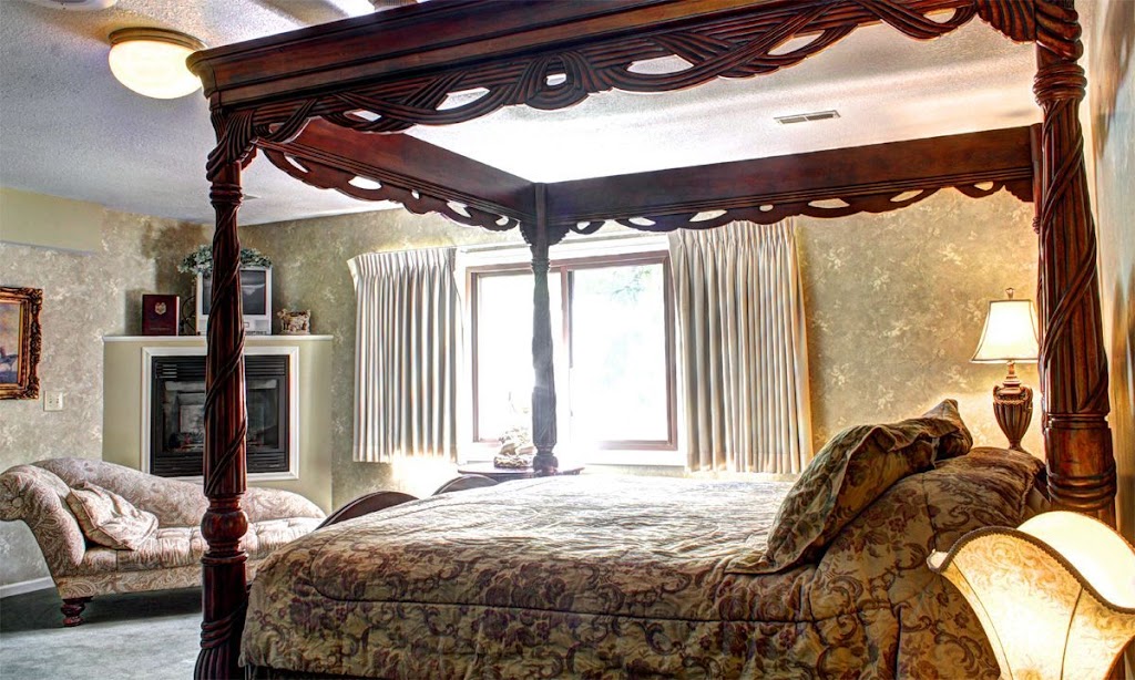 Afton House Inn, Historic | restaurant | 3291 St Croix Trail S, Afton, MN 55001, USA | 6514368883 OR +1 651-436-8883