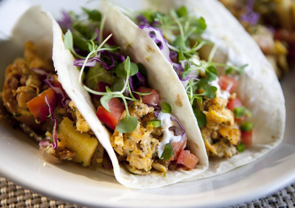 Barlo Kitchen and Cocktails | restaurant | 1697 Pacific Ave, Venice, CA 90291, USA | 4242141063 OR +1 424-214-1063