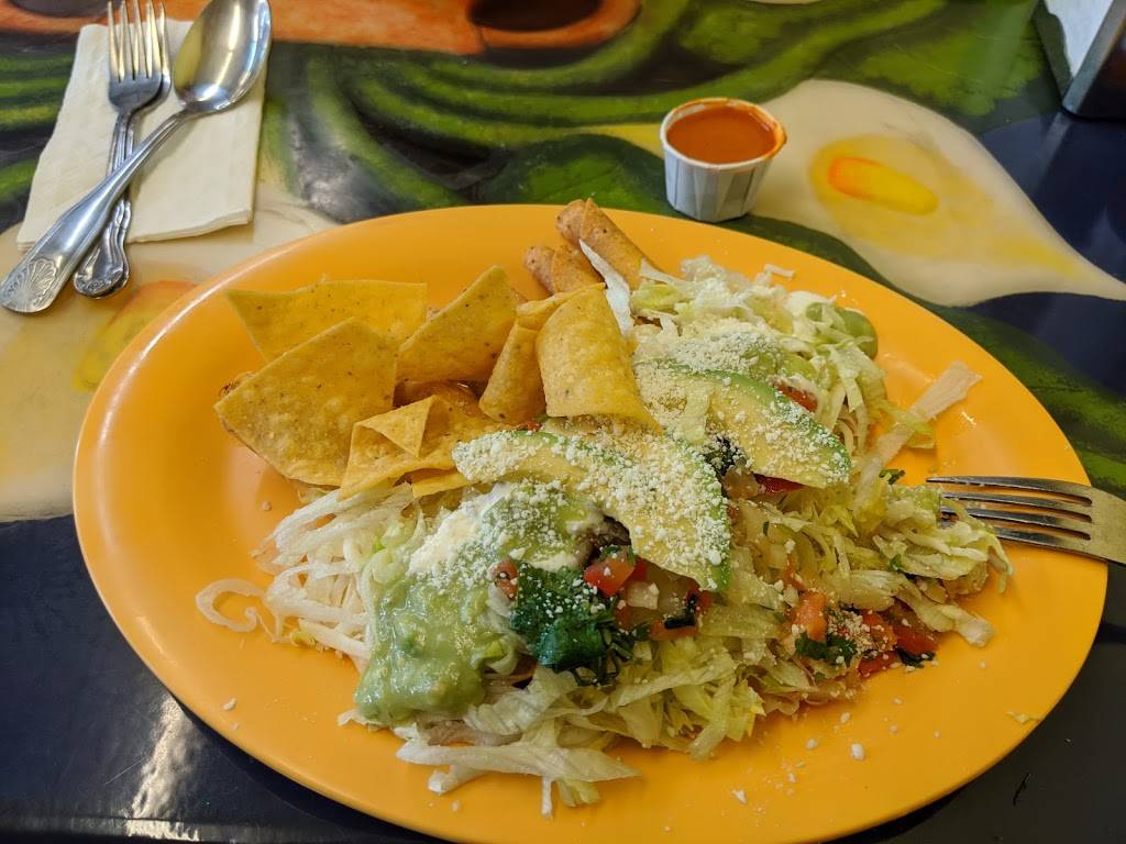 Tito’s Burritos Mexican Flavor | restaurant | 1921 SW 6th Ave, Portland, OR 97201, USA | 9713196650 OR +1 971-319-6650