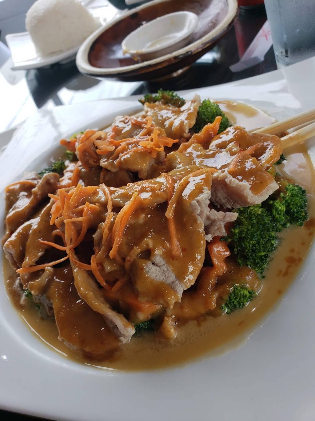 Bree Thai Restaurant | restaurant | 5306 S Central Ave, Chicago, IL 60638, USA | 7737673200 OR +1 773-767-3200