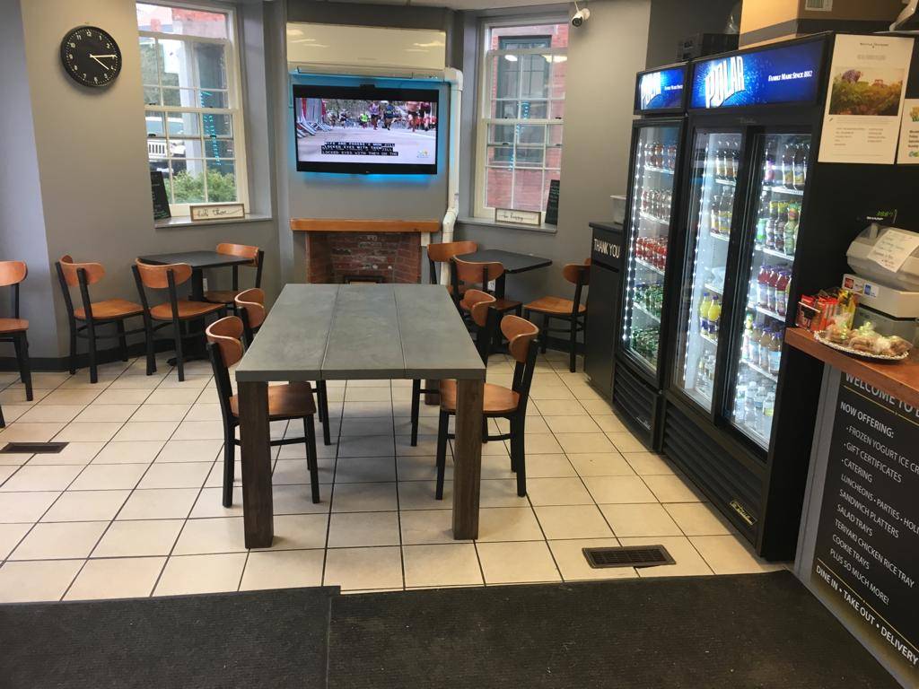 BISHCO | restaurant | 51 Main St, Gloucester, MA 01930, USA | 9782838309 OR +1 978-283-8309