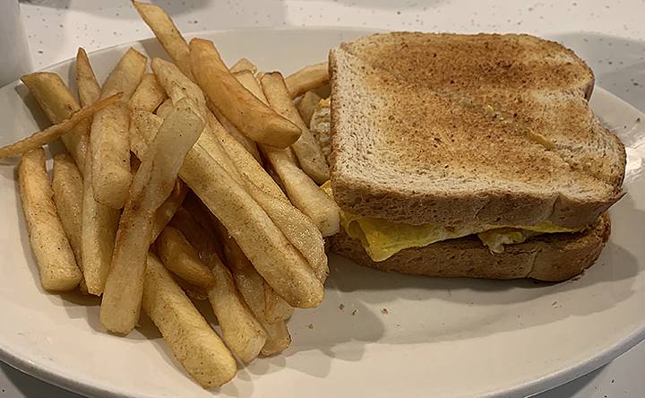 Johnnies Deli | cafe | 3316 139th St, Robbins, IL 60472, USA | 7082704653 OR +1 708-270-4653