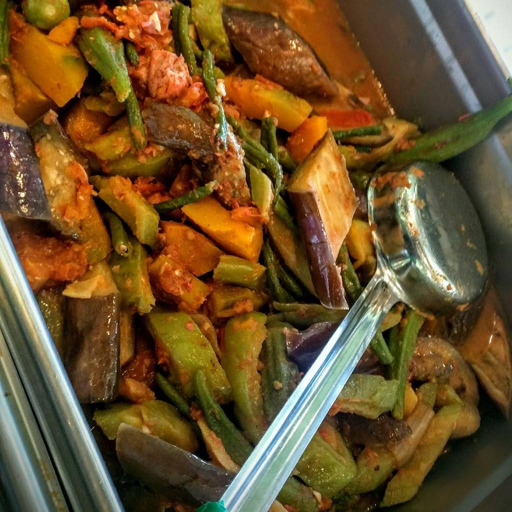 Mama Cinias Rice & Noodles | restaurant | 9178 Mira Mesa Blvd, San Diego, CA 92126, USA | 8588605125 OR +1 858-860-5125