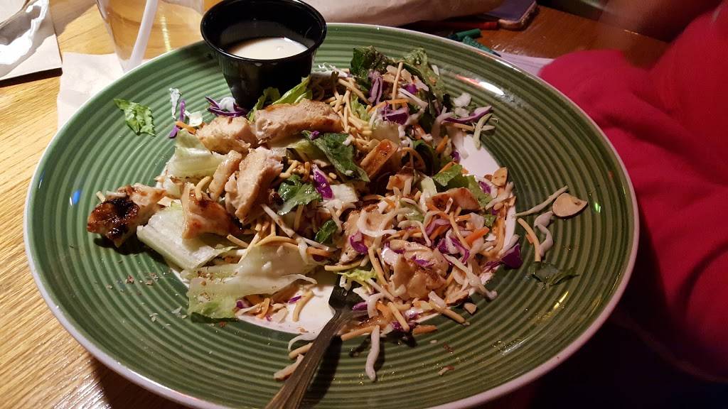 Applebees Grill + Bar | restaurant | 8380 E Point Douglas Rd S, Cottage Grove, MN 55016, USA | 6514585837 OR +1 651-458-5837