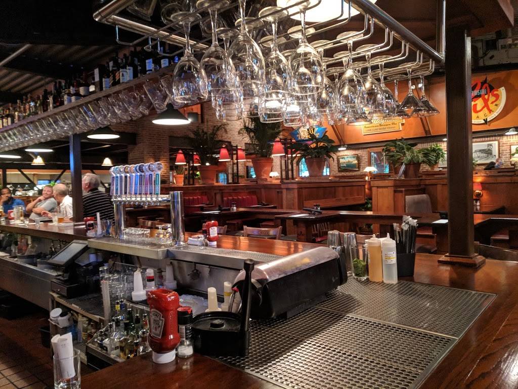 Seven Bridges Grille & Brewery | restaurant | 9735 Gate Pkwy N, Jacksonville, FL 32246, USA | 9049971999 OR +1 904-997-1999