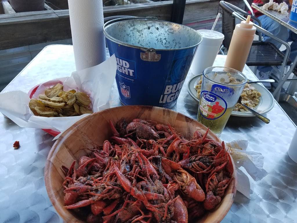 Crawfish Barn | restaurant | 3190 US-80, Pearl, MS 39208, USA | 6019407536 OR +1 601-940-7536