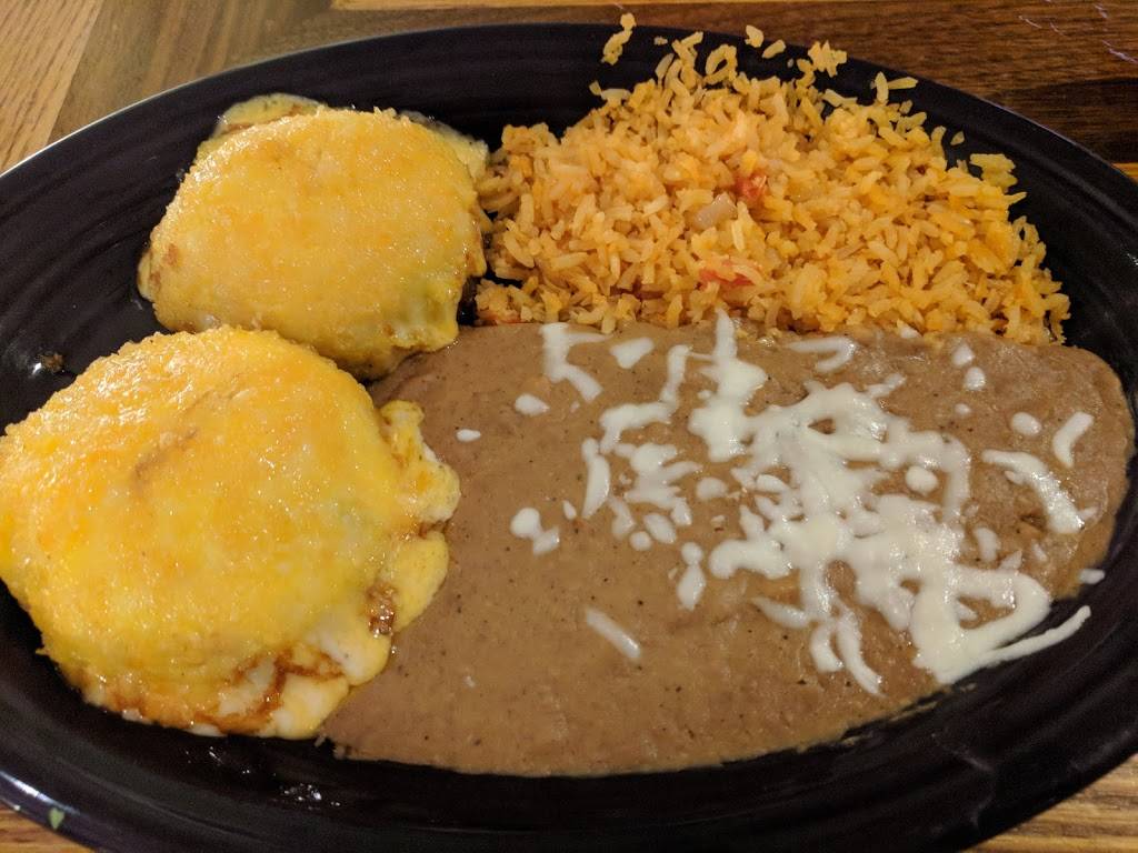 Casa Del Ranchero | restaurant | 562 W Tuscarawas Ave, Barberton, OH 44203, USA | 3307538494 OR +1 330-753-8494