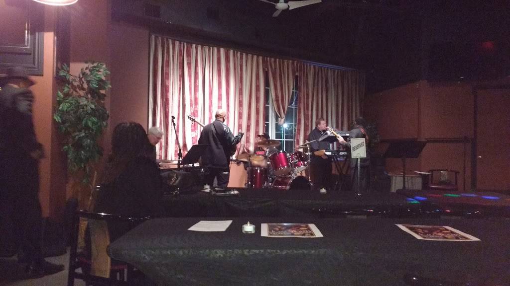 Calabash Banquet & Restaurant | restaurant | 6208 Lancaster Ave, Philadelphia, PA 19151, USA | 2158791360 OR +1 215-879-1360