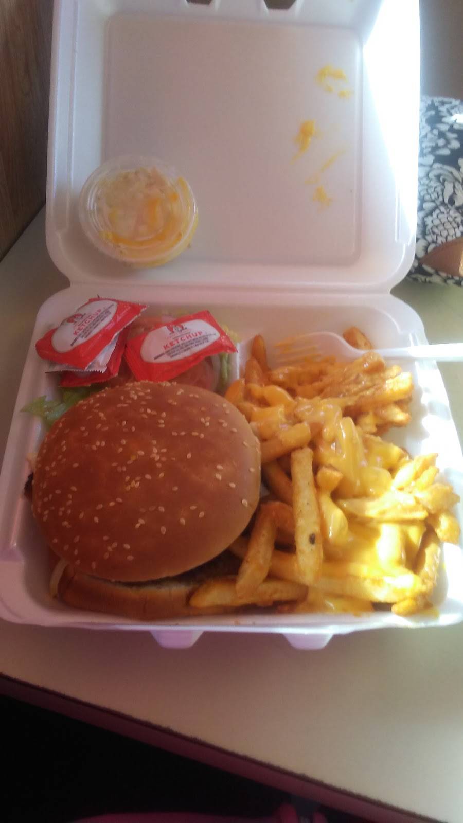 Wyoming Pizza | restaurant | 601 E Wyoming Ave, Philadelphia, PA 19120, USA | 2154570220 OR +1 215-457-0220