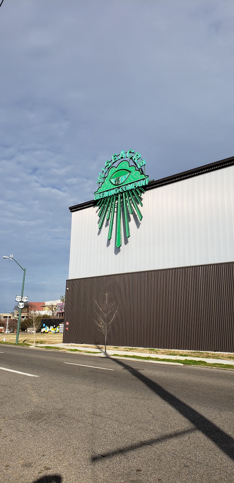 WISEACRE Brewing Company HQ | restaurant | 398 S B.B. King Blvd, Memphis, TN 38126, USA | 9013349411 OR +1 901-334-9411