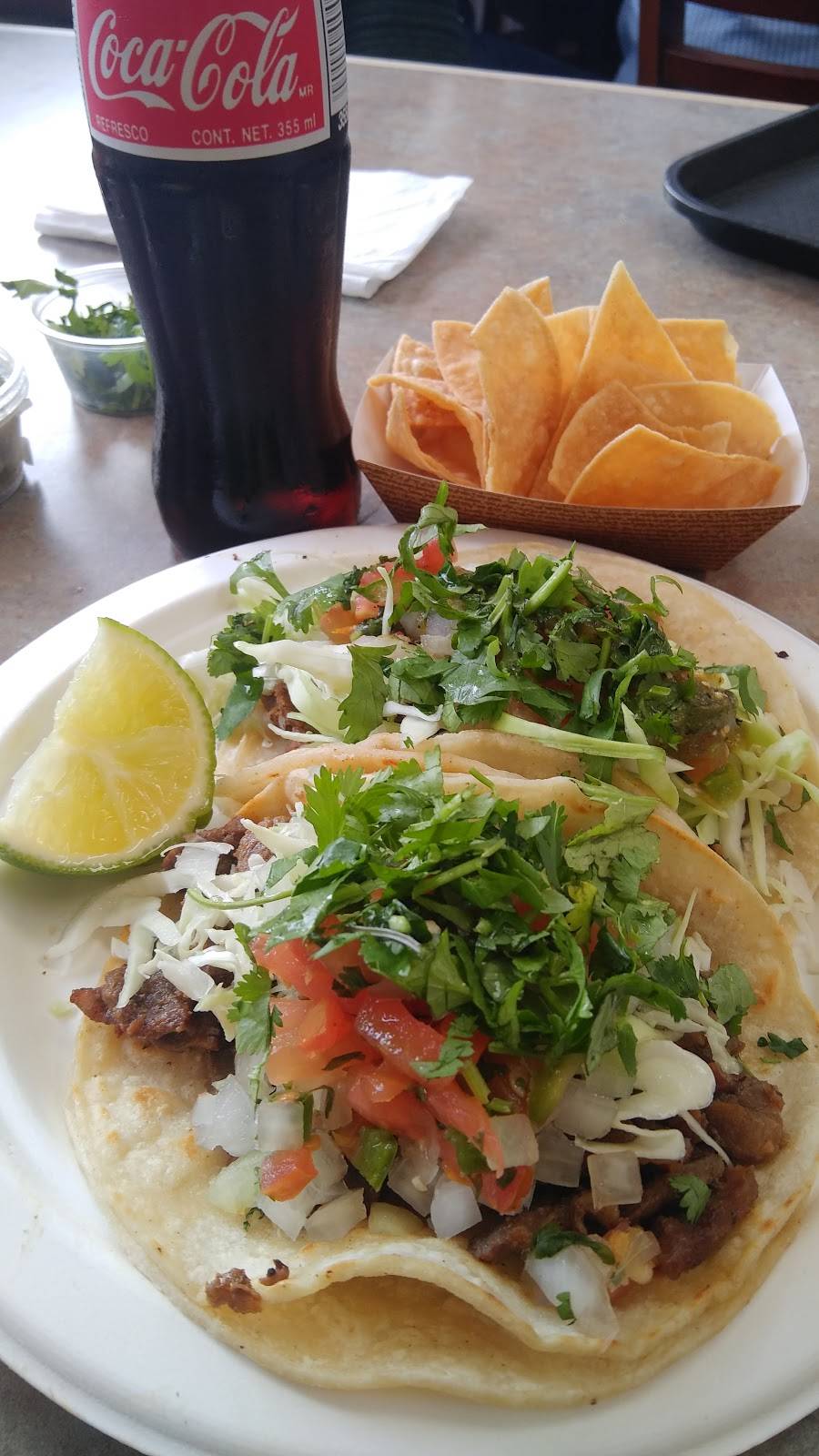 Santa Fe Taqueria | restaurant | 942 S White Rd, San Jose, CA 95127, USA | 4082582599 OR +1 408-258-2599