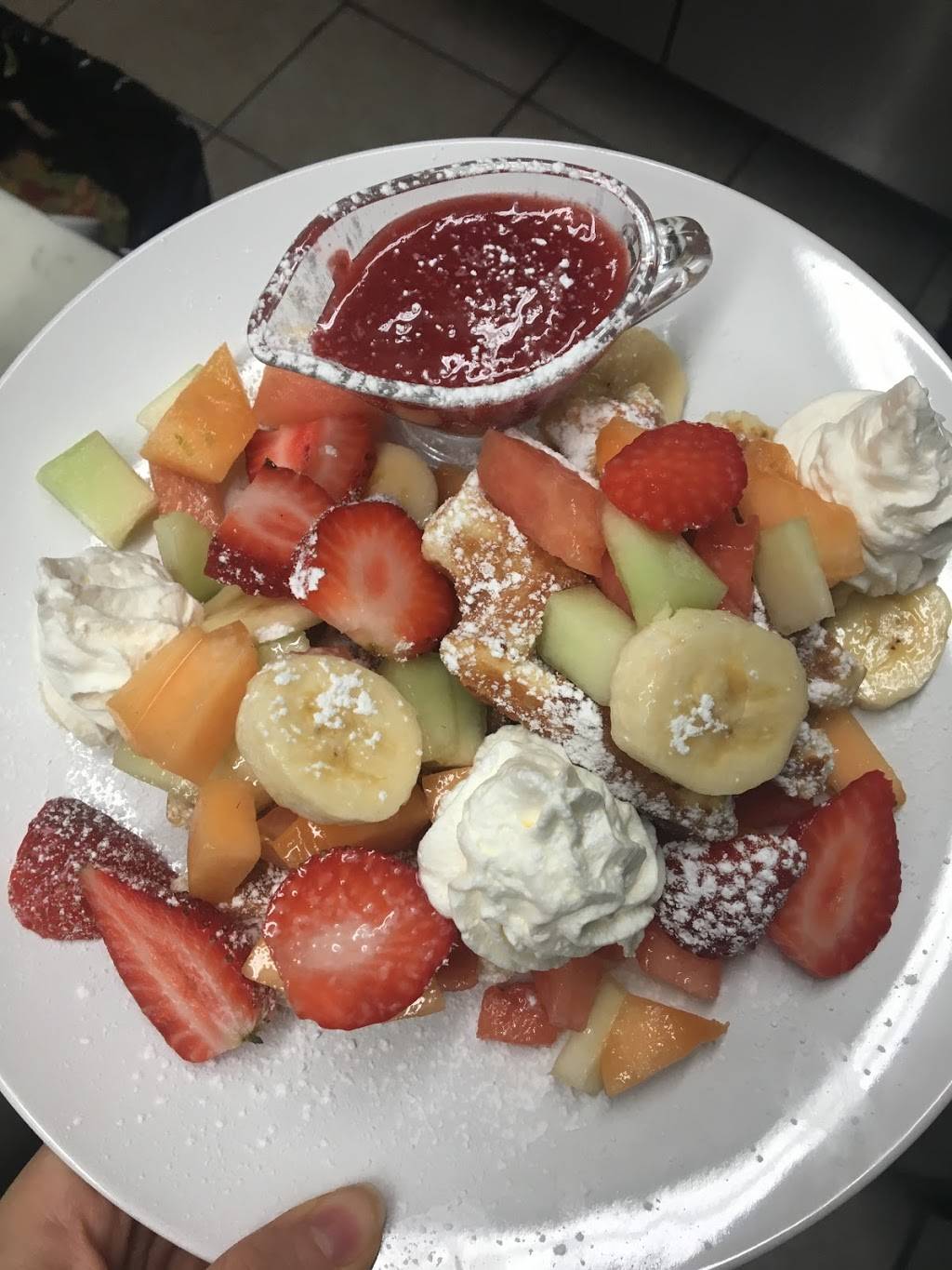 Les MalCommodes | restaurant | 19 Avenue dAuteuil, Saint-Basile, QC G0A, Canada | 4185000770 OR +1 418-500-0770