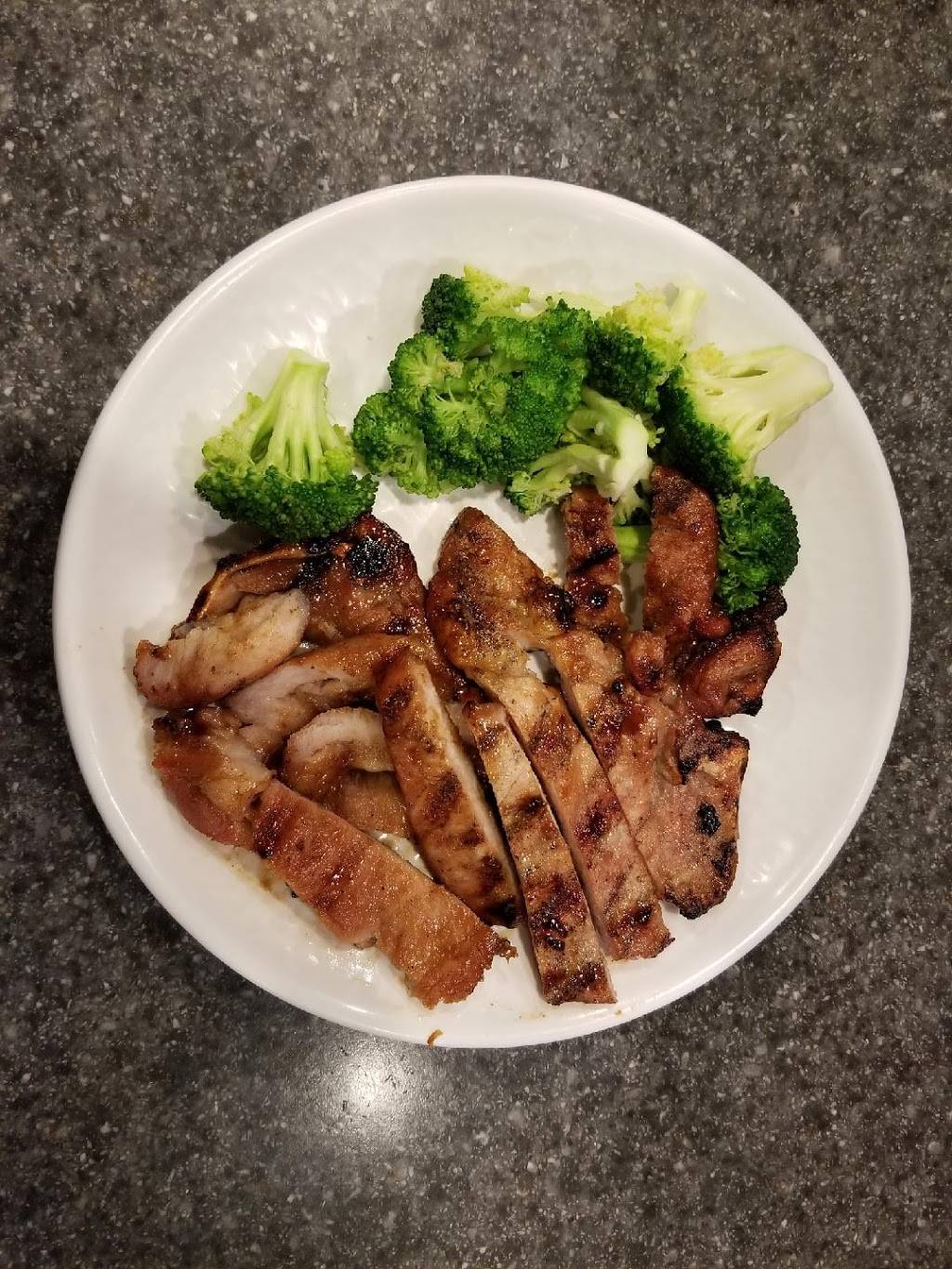 Kor-Fusion Cafe | restaurant | 1514 W Taylor St, Chicago, IL 60607, USA | 3122439559 OR +1 312-243-9559