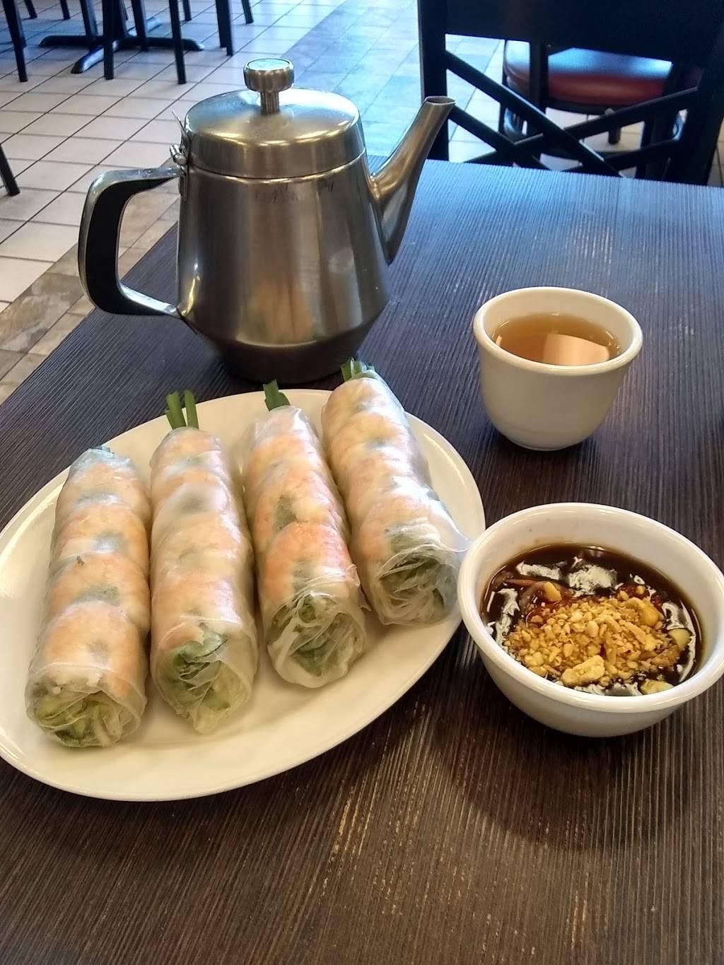 Phở Hà Vietnamese Restaurant | restaurant | 951 McLaughlin Ave, San Jose, CA 95122, USA | 4082800381 OR +1 408-280-0381