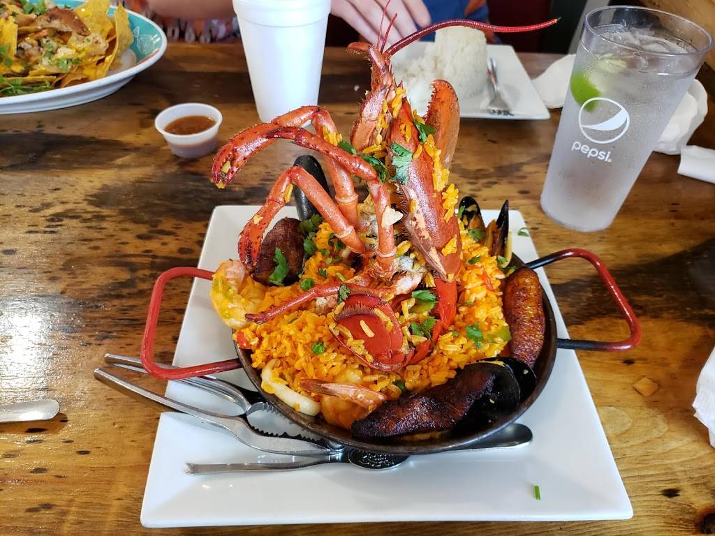 Villa Verde | restaurant | 2601 E 10th St, Greenville, NC 27858, USA | 2526896005 OR +1 252-689-6005