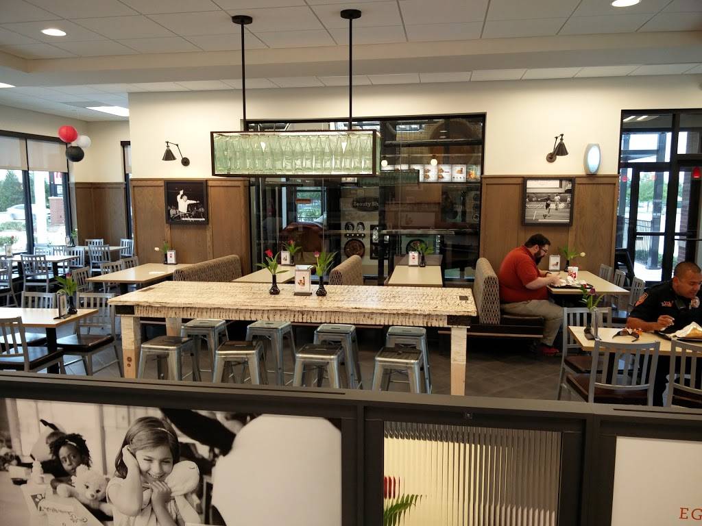 Chick-fil-A | restaurant | 15235 Montfort Dr, Dallas, TX 75248, USA | 9723859449 OR +1 972-385-9449