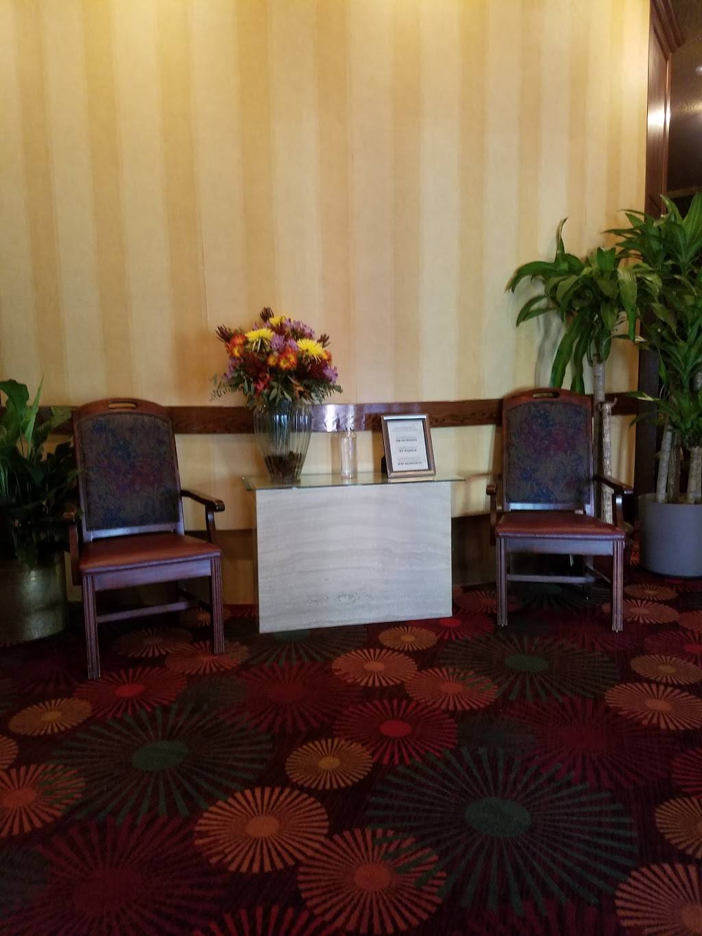 Palm Court | night club | 1912 N Arlington Heights Rd, Arlington Heights, IL 60004, USA | 8478707770 OR +1 847-870-7770