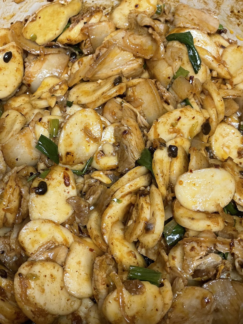 Alex’s Emporium | restaurant | 66 Laurel Loop, Asheville, NC 28806, USA | 6177752399 OR +1 617-775-2399