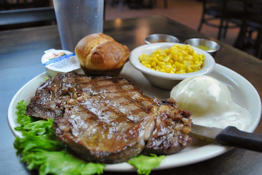 Briannas Cafe | restaurant | 203 N Aztec St, Montezuma, KS 67867, USA | 6208467231 OR +1 620-846-7231