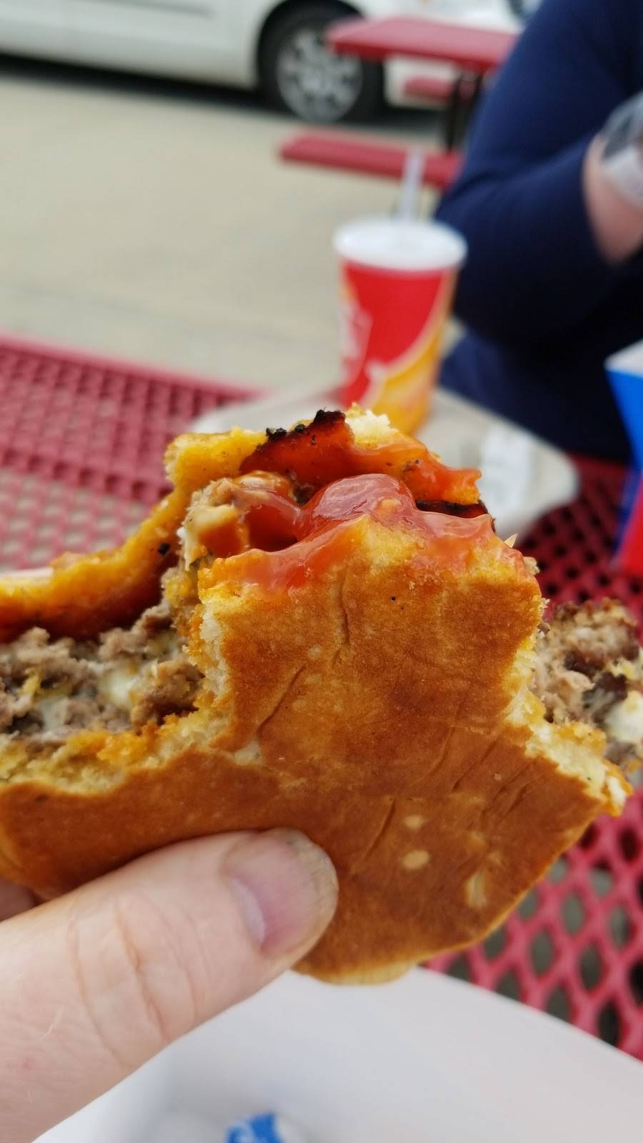 Dairy Queen | restaurant | 715 W Main St, Hoopeston, IL 60942, USA | 2172836721 OR +1 217-283-6721