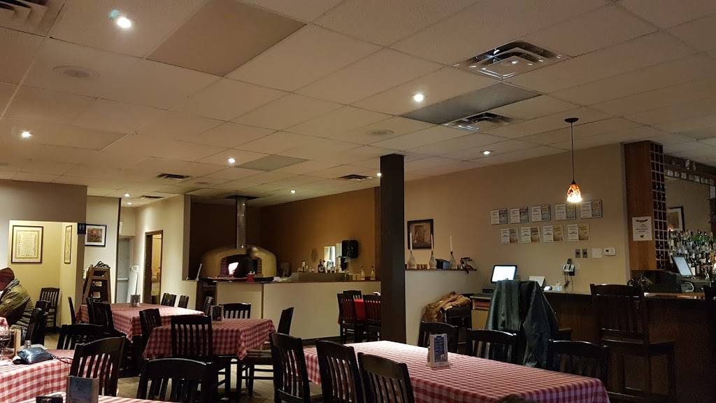 Amici Restaurant | restaurant | 30 Glamis Rd A4B, Cambridge, ON N1R 7H5, Canada | 5196248984 OR +1 519-624-8984