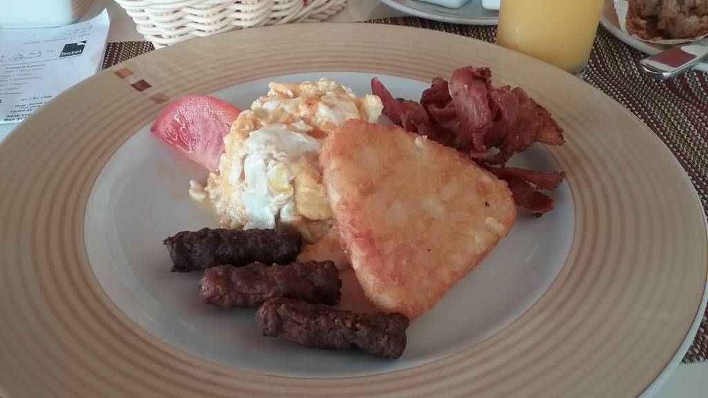 Angies Breakfast Spot | restaurant | 1637 Broadway, Brooklyn, NY 11207, USA | 7185737765 OR +1 718-573-7765