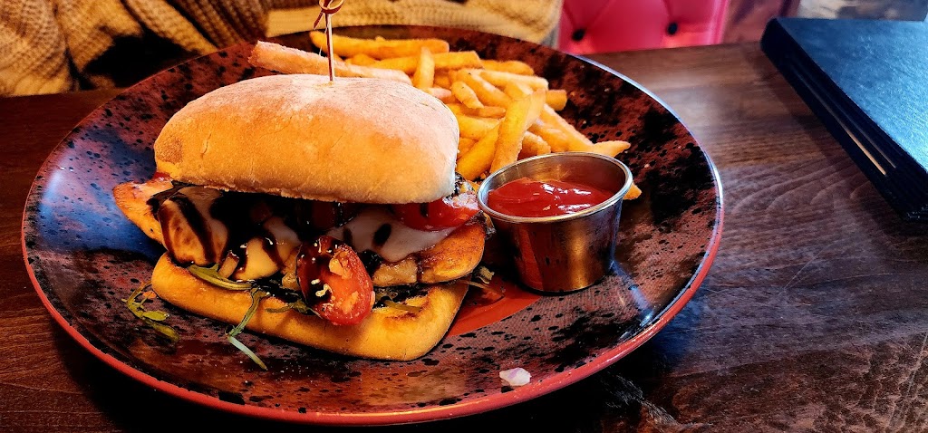 Brick & Bourbon Eden Prairie | restaurant | 12900 Technology Dr. suite 100, Eden Prairie, MN 55344, USA | 9524261125 OR +1 952-426-1125