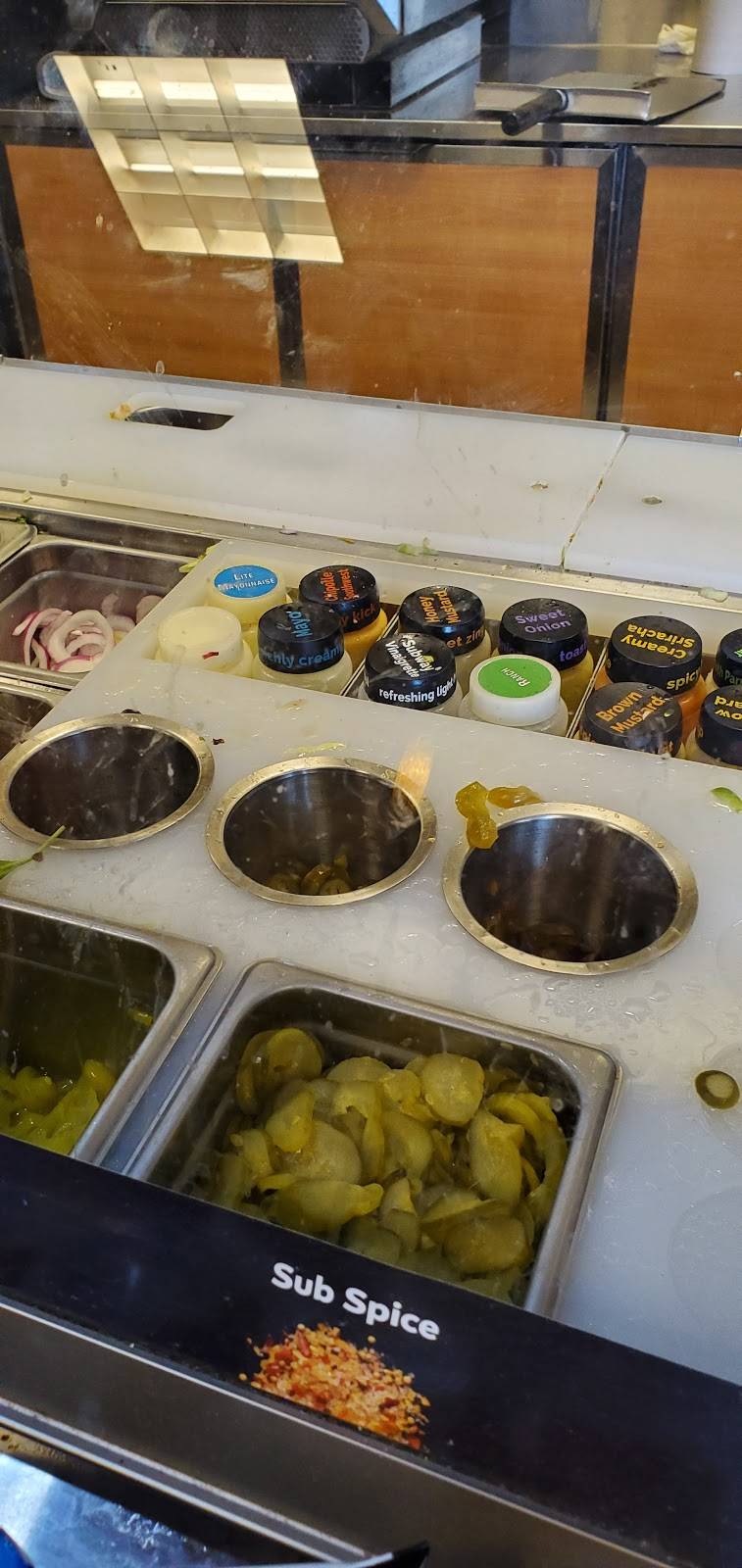 Subway | restaurant | 98 Stoneridge Dr N, Ruckersville, VA 22968, USA | 4349857575 OR +1 434-985-7575