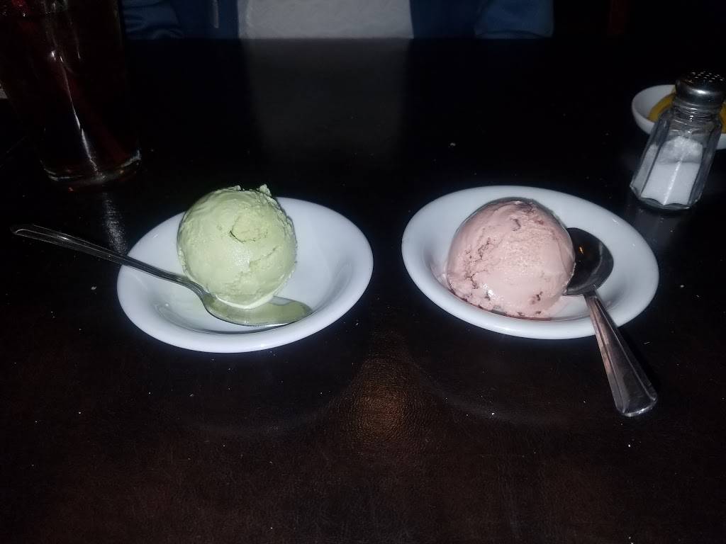 Kazoku - Sushi & Japanese Cuisine | restaurant | 4210 E Speedway Blvd, Tucson, AZ 85712, USA | 5207776249 OR +1 520-777-6249